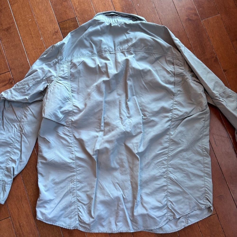 Columbia Men's Casual Light Gray Button Down Fishing Shirt Omni Shield - Picture 10 of 10